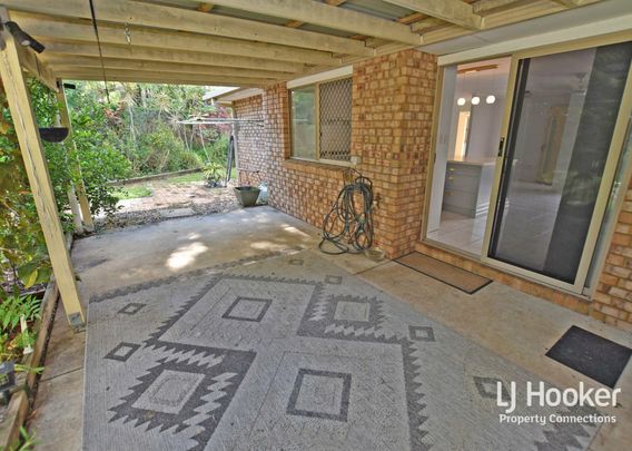 Hamptons Inspired Style – Prime Kallangur Location - Photo 1