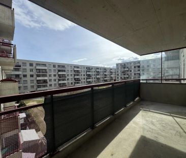 Sehr geräumige 3 Zimmer Genossenschaftswohnung mit Balkon - Photo 2