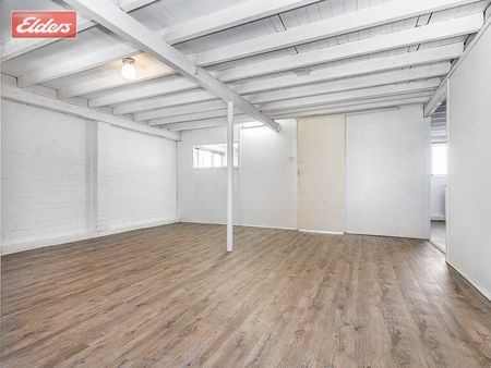 Modern and Spacious Marvel - Photo 2