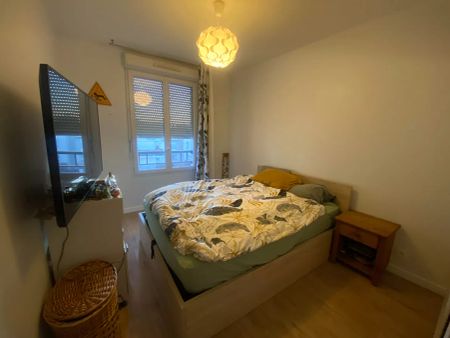 Appartement Corbeil Essonnes 4 pièce(s) 85.9 m2 - Photo 3