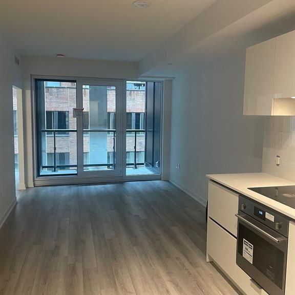 For Lease - 121 St. Patrick Street Unit# 523, Toronto, Ontario - Photo 1