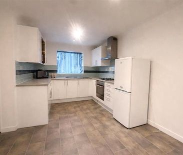 Barn Close, Bracknell, Berkshire, RG12 - Photo 3