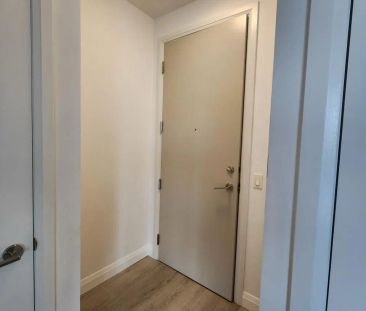 30 Meadowglen Place #2605 - Photo 2