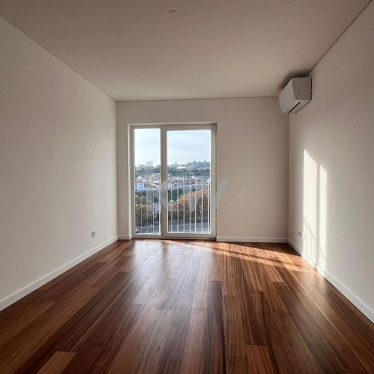 2 room luxury Flat for rent in Lisbon - Photo 1