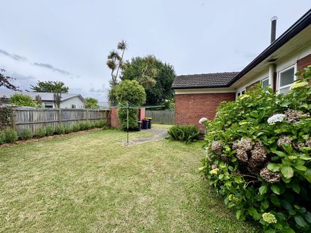 21 Bounty Street, Bryndwr, Christchurch - Photo 3