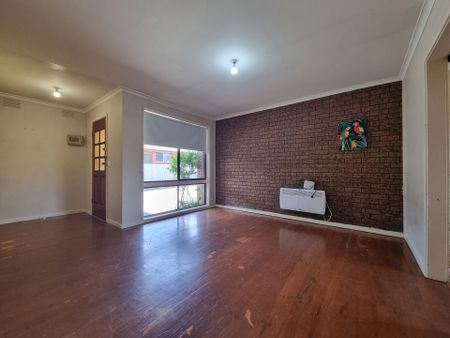 Two Bedroom Unit in Great Location - Photo 5