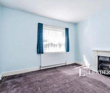 3 bedroom house to rent Station Road, Halstead, Sevenoaks, Kent, TN14 - Photo 4
