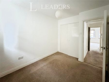 1 bedroom apartment to rent West Street, Bognor Regis, PO21 - Photo 2