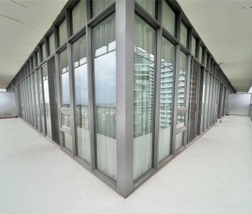 For Lease - 33 Charles Street Unit# 3902, Toronto, Ontario - Photo 3