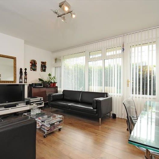 4 bedroom terraced house to rent - Photo 1