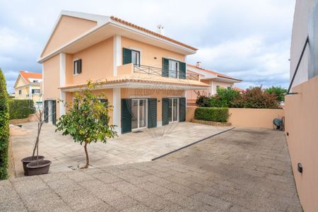 Moradia T4 em Lisboa - Photo 2