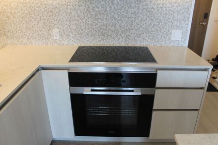 For Lease - 8188 Yonge Street Unit# 215, Vaughan, Ontario - Photo 2