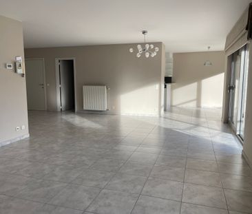 ruim instapklaar twee slaapkamer appartement met groot zongericht t... - Photo 6