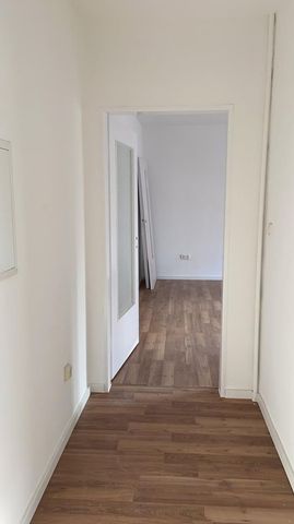 Schöne 3 Zimmerwohnung zu vermieten - Foto 3