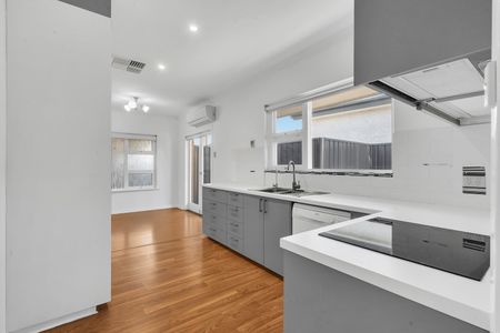 7 Cranbrook Avenue, Underdale SA 5032 - House For Rent - $650 | Domain - Photo 4