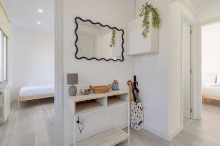 Carrer de la Riera Alta, Barcelona, Catalonia 08001 - Photo 2