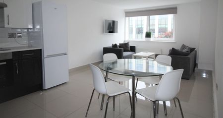 Flat 45, Samara Plaza, LS2 9DU, Leeds - Photo 2