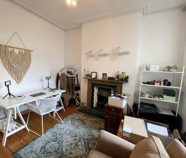 3 bedroom terraced house to rent - Photo 3