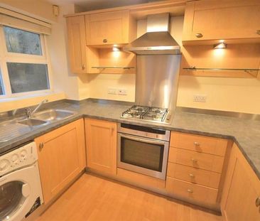 2 Bedroom Apartment To Let - Photo 4