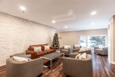 For Lease - 250 Scarlett Road Unit# 406, Toronto, Ontario - Photo 2