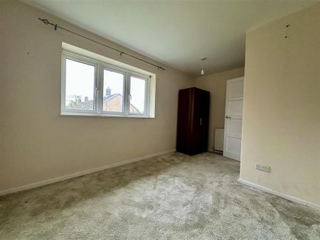 3 bedroom maisonette to rent - Photo 5