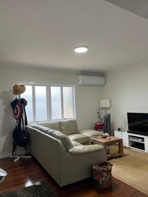 Paddington - Photo 1