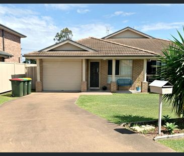 Three Bedroom Duplex - Photo 2