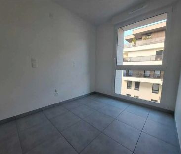 Location appartement 1 pièce - 31m² à Thonon les bains (74200) - Photo 4