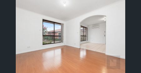 Well positioned home with incentives!! - Photo 2