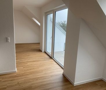 Erstbezug noch 1 moderne OG Wohnung im schicken Neubau mit 4 Wohnungen - Photo 1