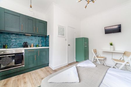 Wilberforce Road - Photo 4