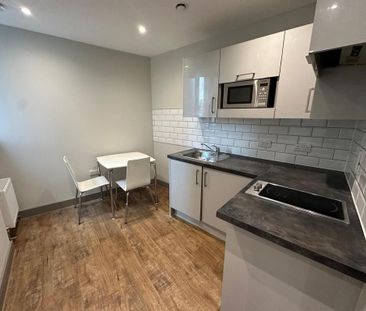 1 bedroom flat to rent - Photo 3