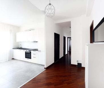 Via Passo Sella, Milan, Lombardy 20134 - Photo 4