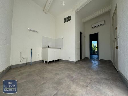 Location Appartement 2 pièces 28m² SORGUES 84700 - Photo 4