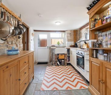 3 bedroom end of terrace house to rent - Photo 6