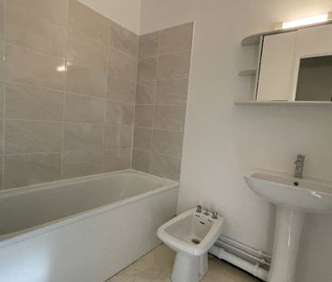 Location Appartement 1 pièce 31m² VILLEBON SUR YVETTE 91140 - Photo 1