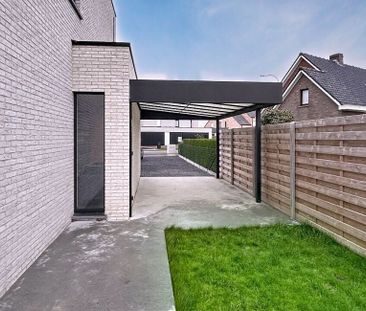 Woning te huur in Ruddervoorde voor € 1.250 met 4 slaapkamers - Photo 1