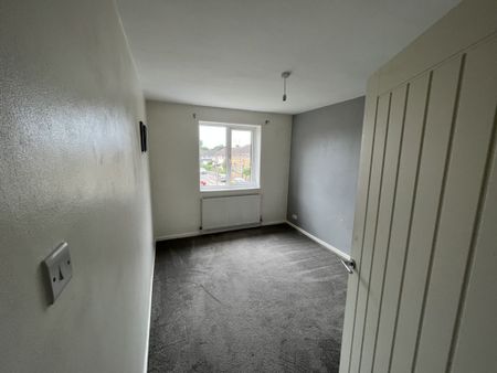 3 Bedroom House - Photo 3