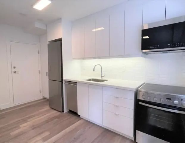 36 Twelfth Street | 36 Twelfth Street, Toronto - Photo 1