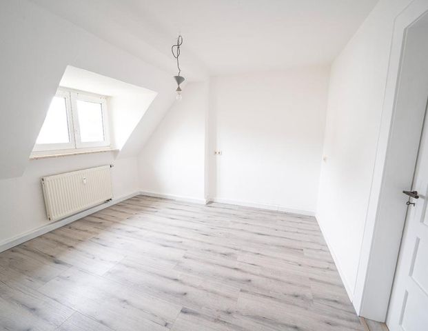 2-Zimmer-Wohnung mit kernsaniertem Bad - Foto 1