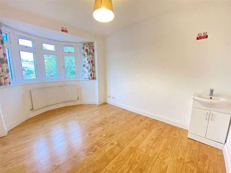 Uxbridge Road, Hanwell, UB1 - Photo 4