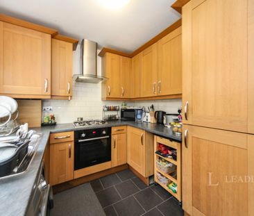 2 bedroom house to rent Waterlow Road, Dunstable, Bedfordshire, LU6 - Photo 5