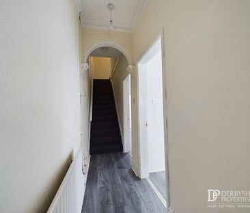 3 Bedroom Semi-Detached House - Photo 1