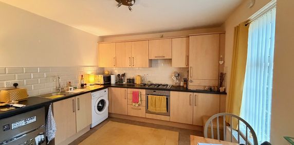 2 bedroom apartment to rent - Photo 2