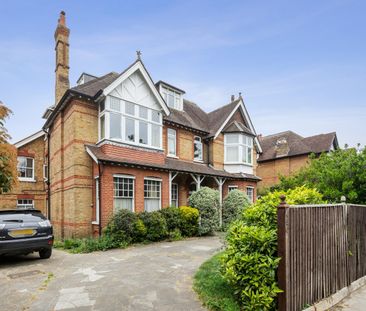 1 Bed Flat, Upper Richmond Road, SW15 - Photo 6