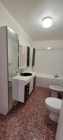 Location Appartement 2 pièces 50m² ISSY LES MOULINEAUX 92130 - Photo 4