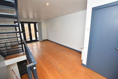 3 bedroom terraced house to rent - Photo 2
