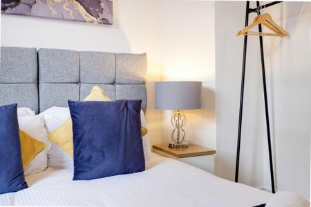 2 bedroom apartment to rent - Photo 4