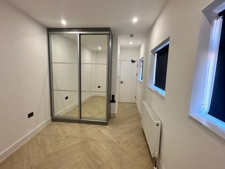 1 bedroom in a house share to rent - Photo 5