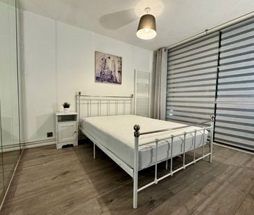 4 Bed Maisonette, Clapham Road, SW9 - Photo 1